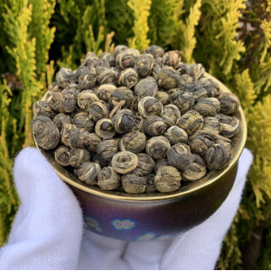 Зеленый чай Люй Лун Чжу Жемчужина дракона маленькая 100 г